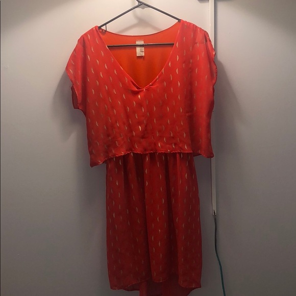 FRANCESCAS RED AND GOLD FLOWY DRESS - Picture 1 of 6